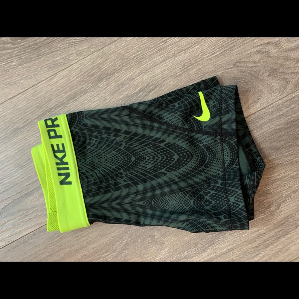 NIKE PROS!